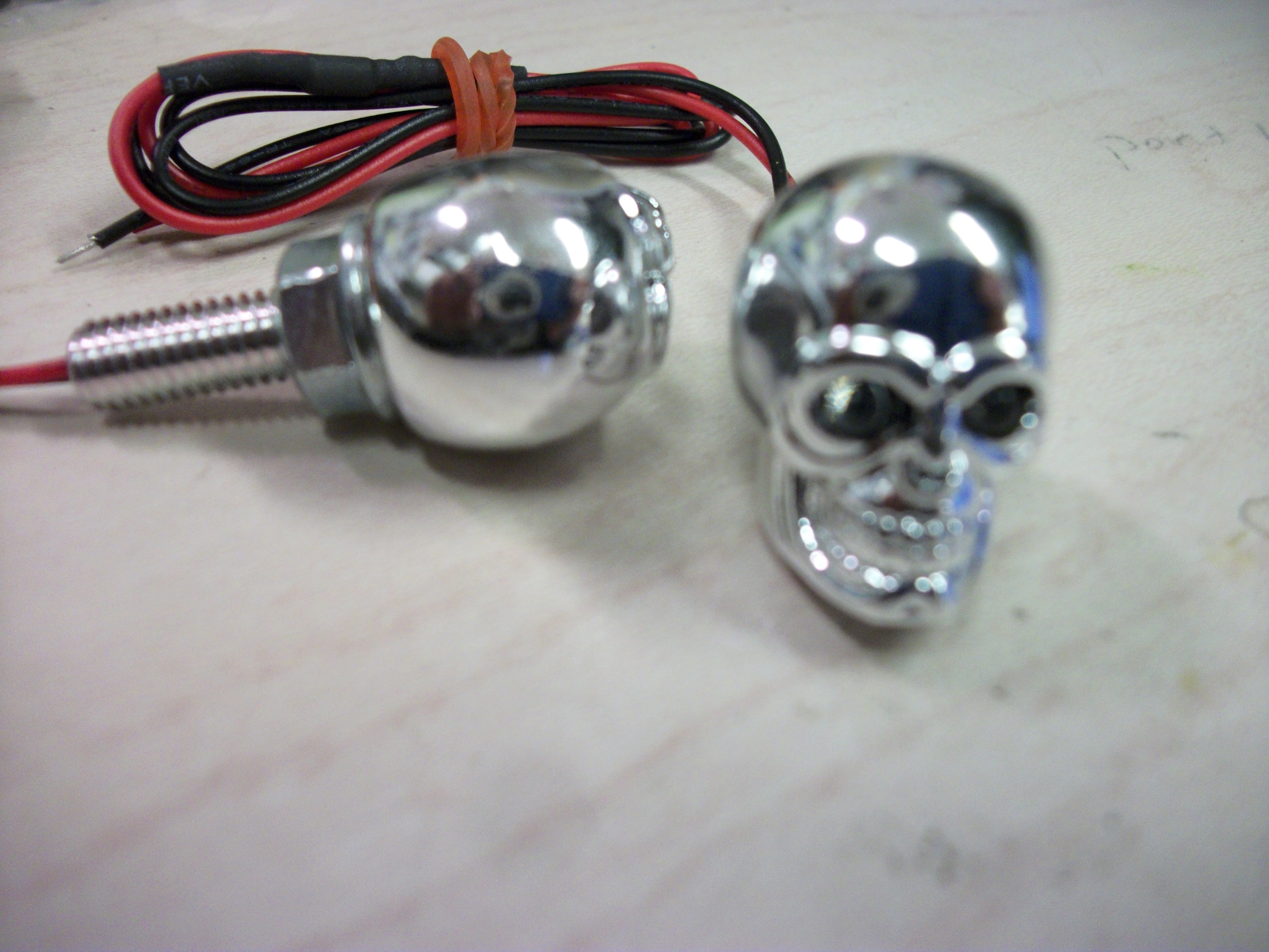 [skulls]